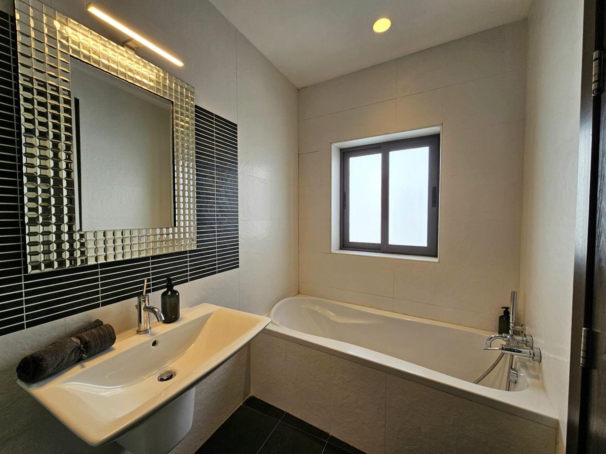 Apartment Malta Unique Penthouse Spacious Terrace-sleeps 8