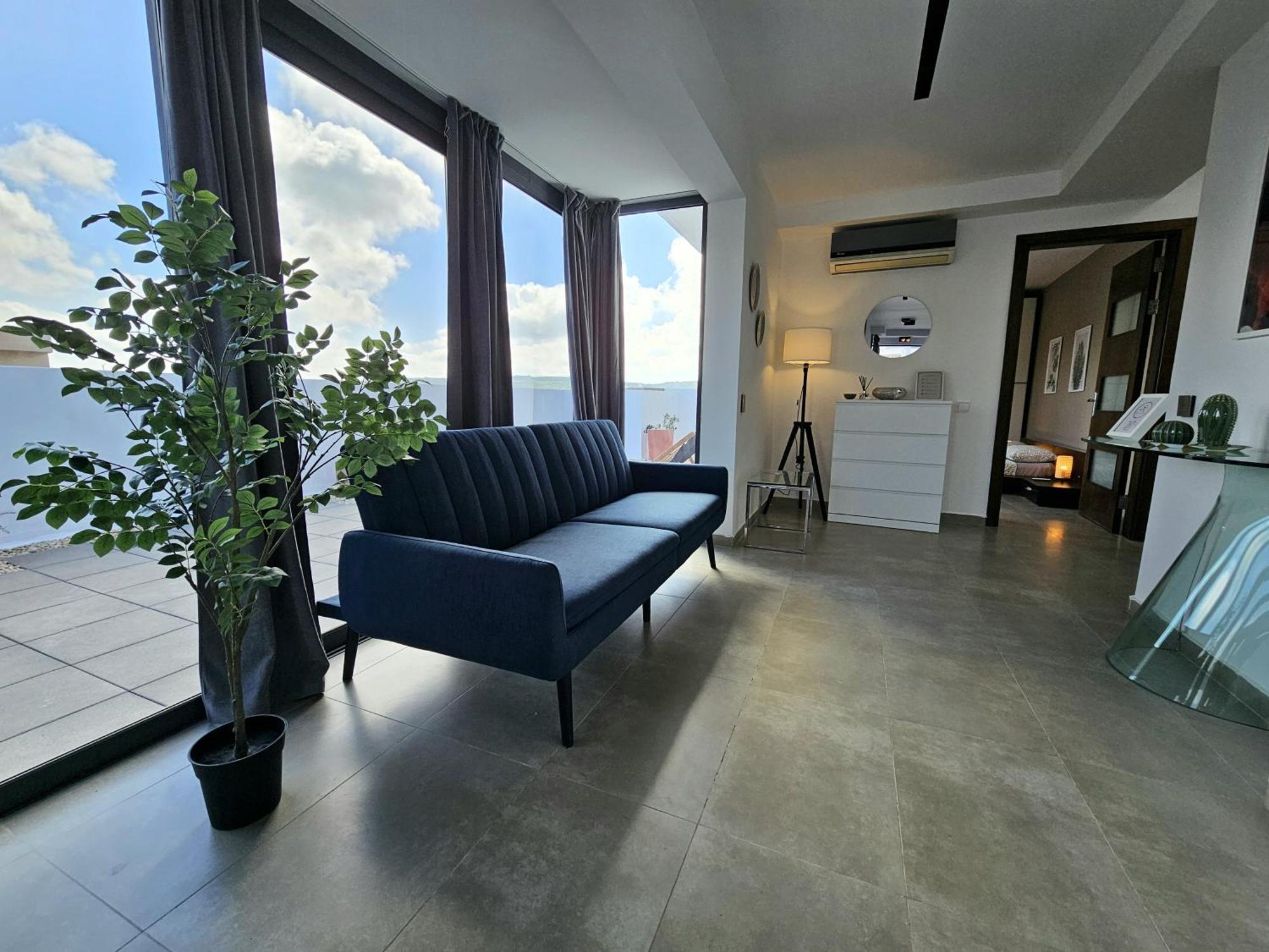 Malta Unique Penthouse Spacious Terrace-sleeps 8 * Mgarr